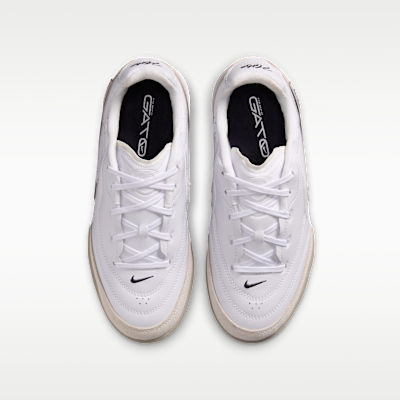 Nike Jr. Tiempo Streetgato Big Kids' Indoor/Court Low-Top Soccer Shoes