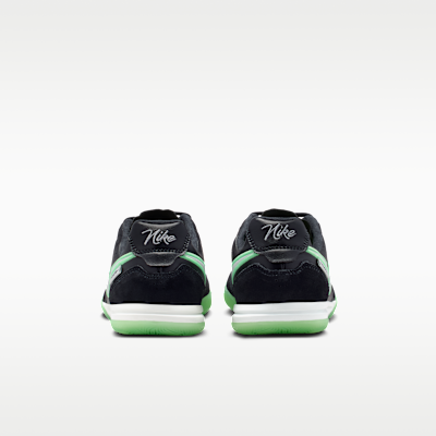 Nike Jr. Tiempo Streetgato Big Kids' Indoor/Court Low-Top Soccer Shoes