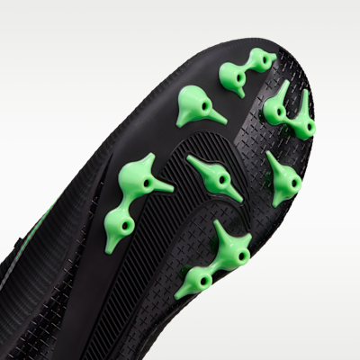 Nike Jr. Mercurial Vapor 17 Academy Big Kids' Artificial-Grass Low-Top Soccer Cleats