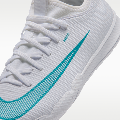 Nike Jr. Mercurial Vapor 17 Academy Big Kids' Indoor/Court Low-Top Soccer Shoes