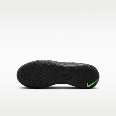 Nike Jr. Mercurial Vapor 17 Academy Big Kids' Indoor/Court Low-Top Soccer Shoes