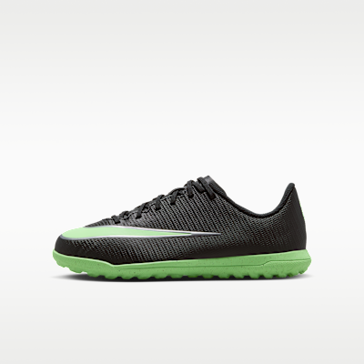 Nike Jr. Mercurial Vapor 17 Club Big Kids' Turf Low-Top Soccer Shoes