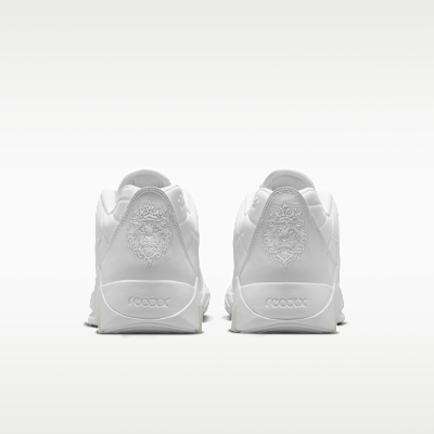 LeBron Witness 9 Basketball Shoes