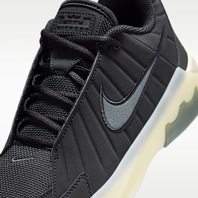 LeBron Witness 9 Big Kids' Basketball Shoes