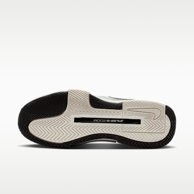 Nike GP Challenge 1.5 Men's Hard Court Tennis Shoes