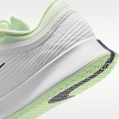 Nike Vapor Pro 3 Men's Hard Court Tennis Shoes