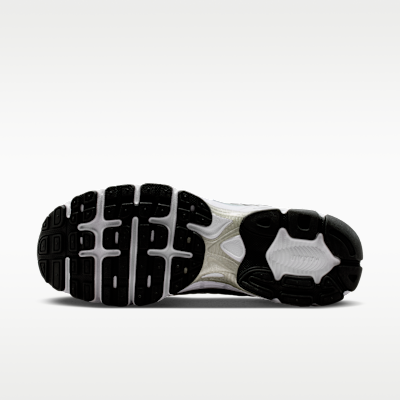 Nike Air Max Moto 2K Men's Shoes