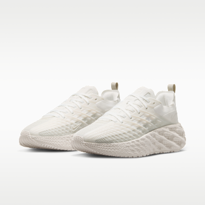 Nike Ava Edge Men's Shoes