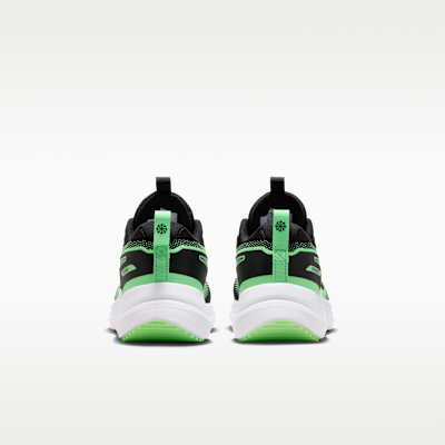Nike Cosmic Runner Big Kids' Road Running Shoes