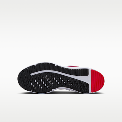 Nike Cosmic Runner Big Kids' Road Running Shoes