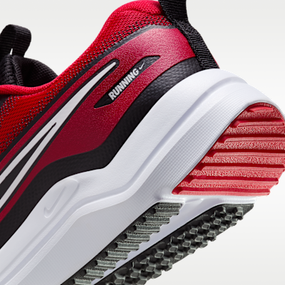 Nike Cosmic Runner Big Kids' Road Running Shoes