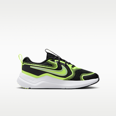 Nike Cosmic Runner Big Kids' Road Running Shoes