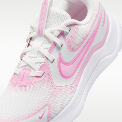 Nike Cosmic Runner Big Kids' Road Running Shoes