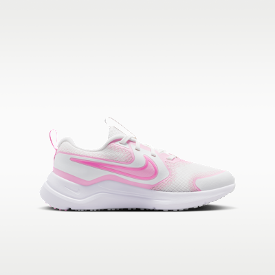 Nike Cosmic Runner Big Kids' Road Running Shoes