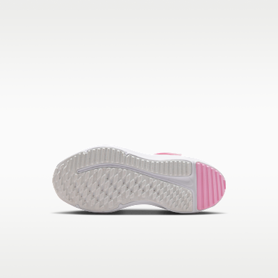 Nike Cosmic Runner Little Kids' Shoes