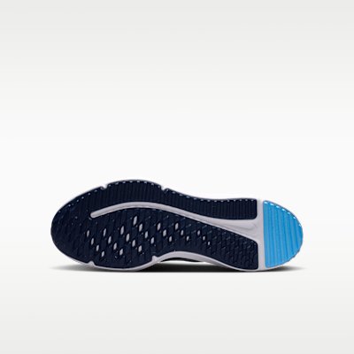 Nike Cosmic Runner Big Kids' Shoes