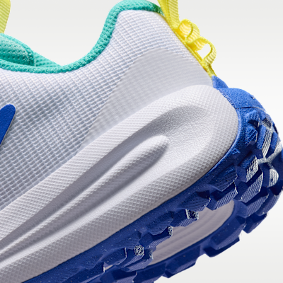 Nike Cross Turf Big Kids' Shoes