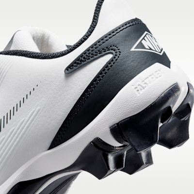 Nike Diamond Clutch Big Kids' Baseball Cleats