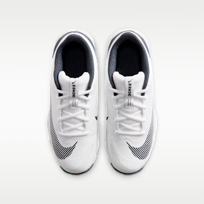 Nike Diamond Clutch Big Kids' Baseball Cleats
