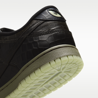 Nike Dunk Low Premium Halloween Men's Shoes
