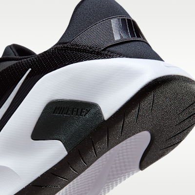 Nike Flex Train Men's Workout Shoes (Extra Wide)