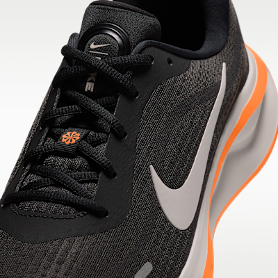 Nike Journey Run Men's Road Running Shoes