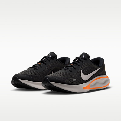 Nike Journey Run Men's Road Running Shoes