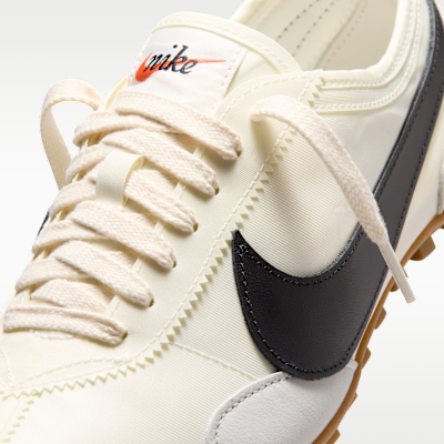 Nike Moon Shoe OG Women's Shoes