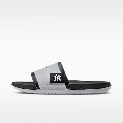 Nike Offcourt (New York Yankees) Offcourt Slides