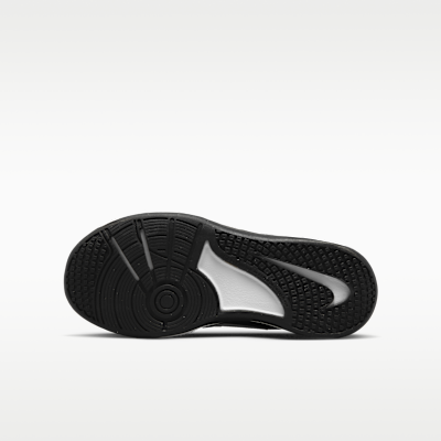 Nike Omni Multi-Court Big Kids' Indoor Court Shoes