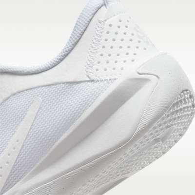 Nike Omni Multi-Court Big Kids' Indoor Court Shoes