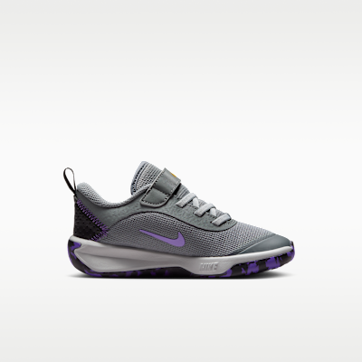 Nike Omni Multi-Court Little Kids' Shoes