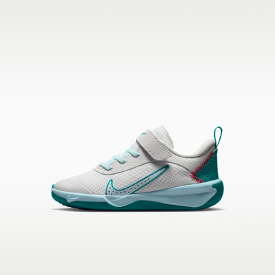 Nike Omni Multi-Court Little Kids' Shoes