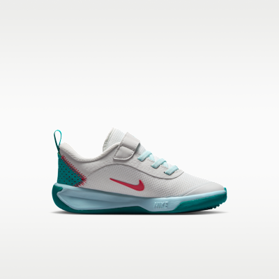 Nike Omni Multi-Court Little Kids' Shoes