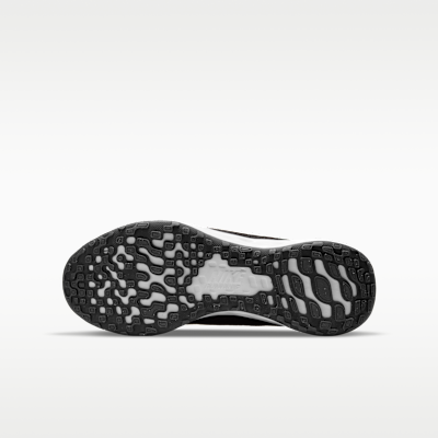 Nike Revolution 6 Big Kids' Road Running Shoes