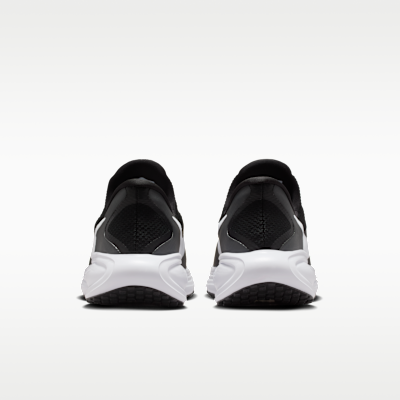 Nike Revolution 8 EasyOn Men's Road Running Shoes