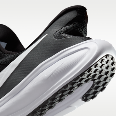 Nike Revolution 8 EasyOn Men's Road Running Shoes