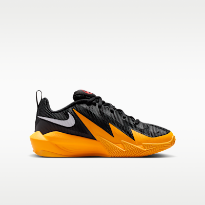 Nike S.T. Dynamite Big Kids' Basketball Shoes