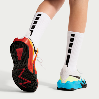 Nike S.T. Dynamite Big Kids' Basketball Shoes