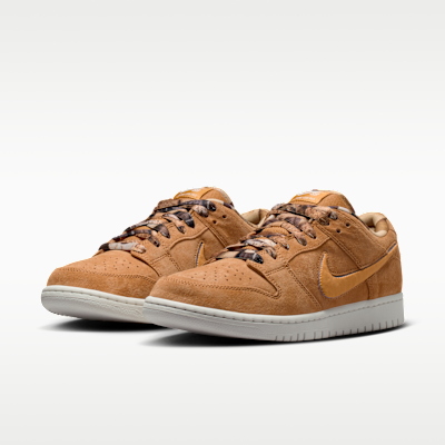 Nike SB Dunk Low Pro Skate Shoes