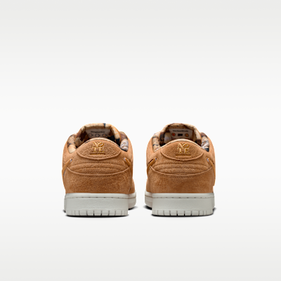 Nike SB Dunk Low Pro Skate Shoes