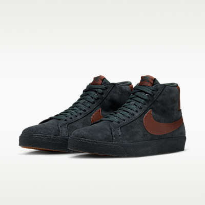 Nike SB Zoom Blazer Mid Skate Shoes