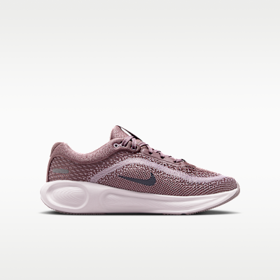 Nike Stellar Ride Big Kids' Running Shoes