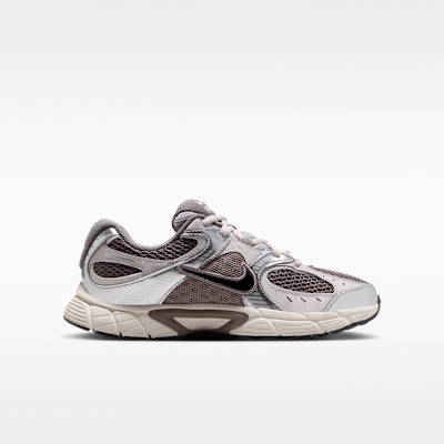 Nike V5 RNR Big Kids' Shoes