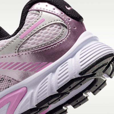 Nike V5 RNR Big Kids' Shoes