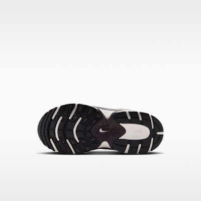 Nike V5 RNR Little Kids' Shoes (Classic laces)