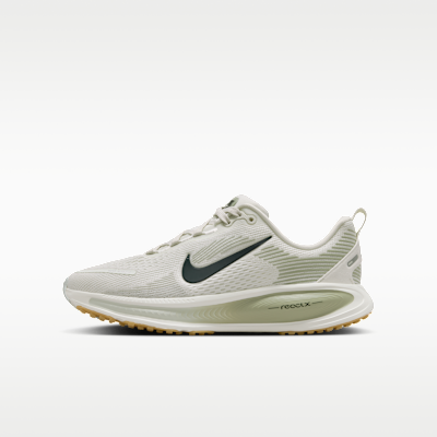 Nike Vomero 18 Big Kids' Road Running Shoes