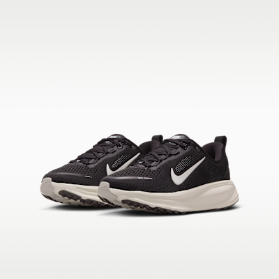Nike Vomero 18 Big Kids' Road Running Shoes