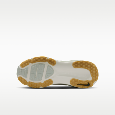 Nike Vomero 18 Big Kids' Road Running Shoes