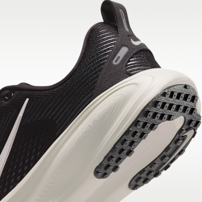 Nike Vomero 18 Big Kids' Road Running Shoes